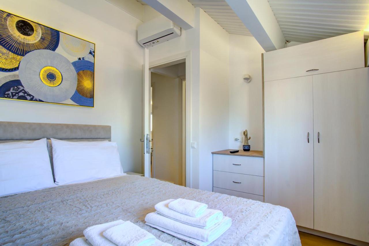 The Heritage Penthouse! Old City Centre Corfu  Экстерьер фото
